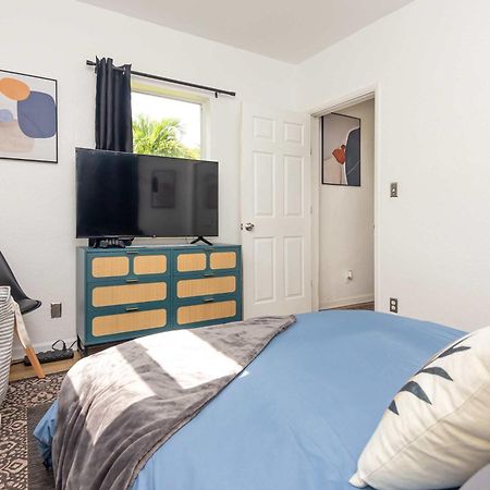 Serene Cottage Retreat, Ideal For Couples & Solo マイアミ エクステリア 写真