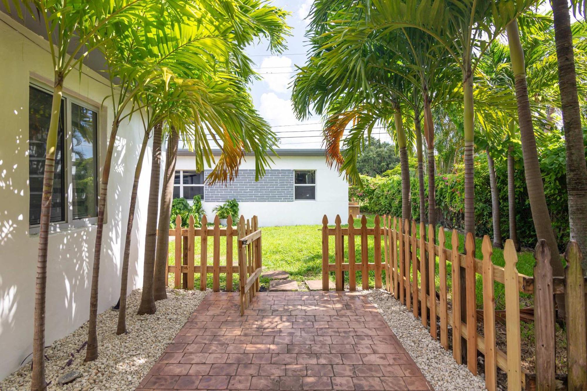 Serene Cottage Retreat, Ideal For Couples & Solo マイアミ エクステリア 写真